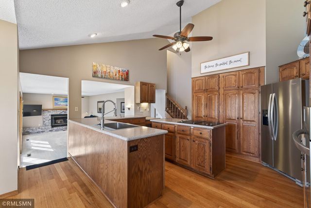 5266 Lakeview Avenue, White Bear Twp, MN 55110