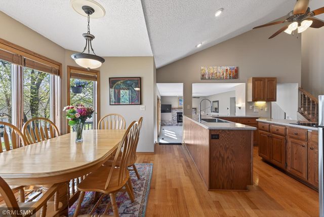 5266 Lakeview Avenue, White Bear Twp, MN 55110