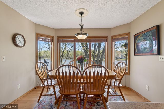 5266 Lakeview Avenue, White Bear Twp, MN 55110