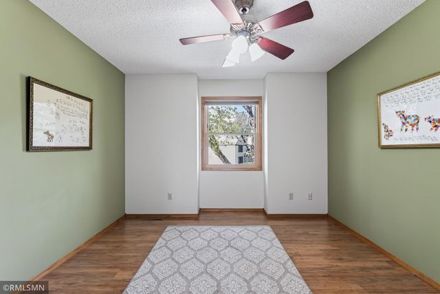 5266 Lakeview Avenue, White Bear Twp, MN 55110