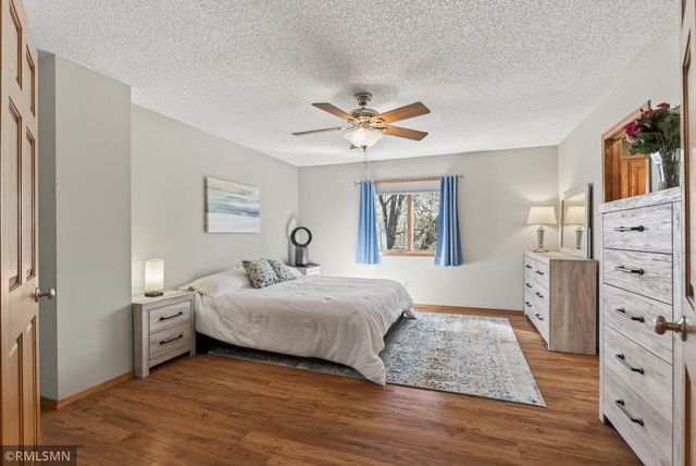 5266 Lakeview Avenue, White Bear Twp, MN 55110