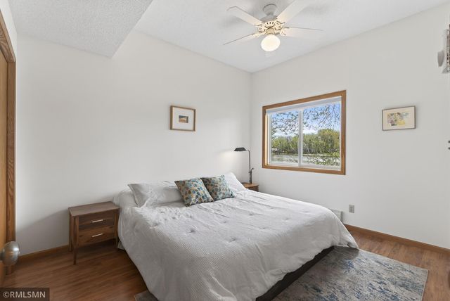 5266 Lakeview Avenue, White Bear Twp, MN 55110