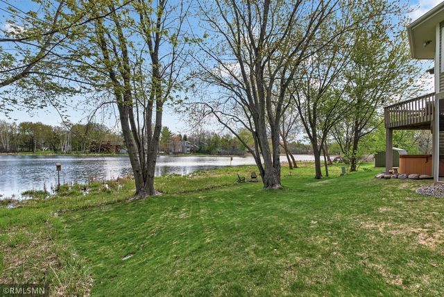 5266 Lakeview Avenue, White Bear Twp, MN 55110