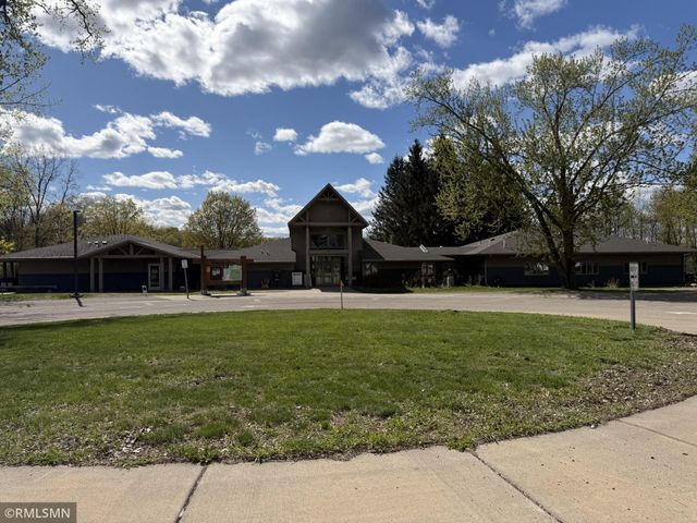 5266 Lakeview Avenue, White Bear Twp, MN 55110