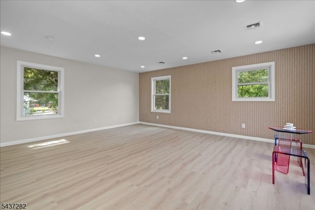 129 Owens Station Rd, Vernon Twp., NJ 07418
