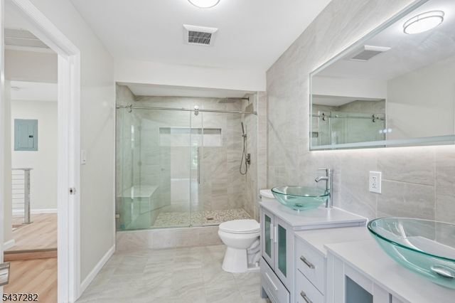 129 Owens Station Rd, Vernon Twp., NJ 07418