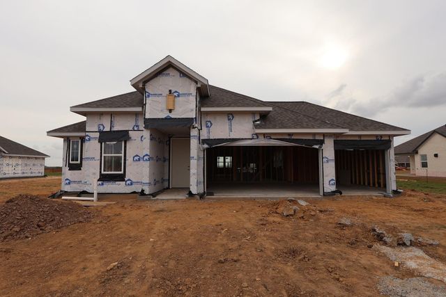 221 Dunovant Drive, Sealy, TX 77474