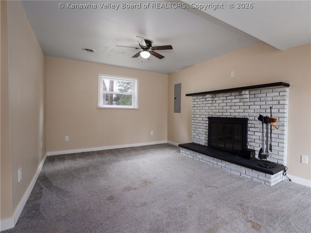 5011 Tipperary Street, Charleston, WV 25313