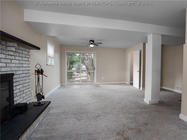 5011 Tipperary Street, Charleston, WV 25313