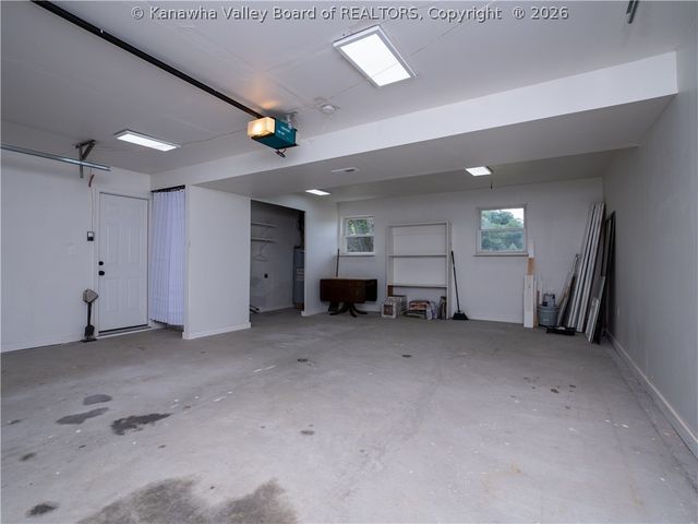 5011 Tipperary Street, Charleston, WV 25313