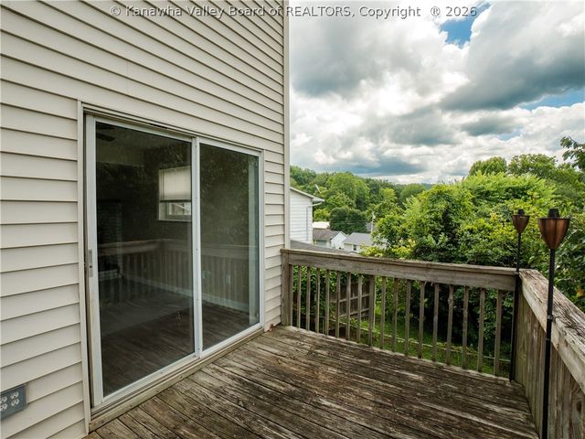 5011 Tipperary Street, Charleston, WV 25313
