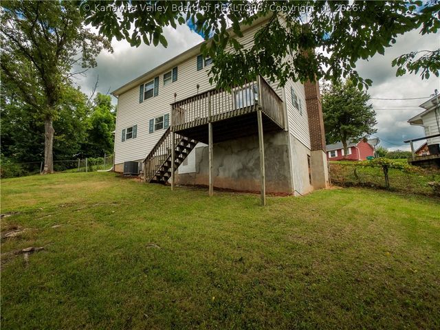 5011 Tipperary Street, Charleston, WV 25313