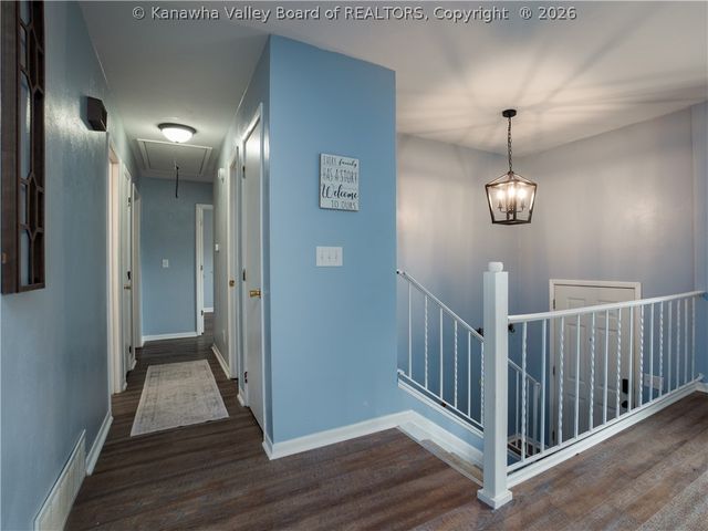 5011 Tipperary Street, Charleston, WV 25313