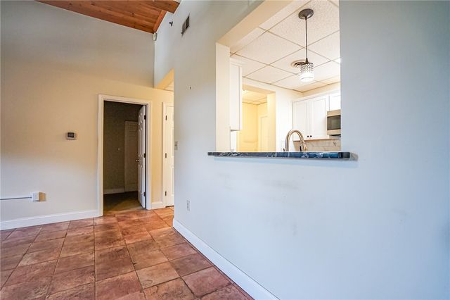 300 Front Street 114, Pawtucket, RI 02860