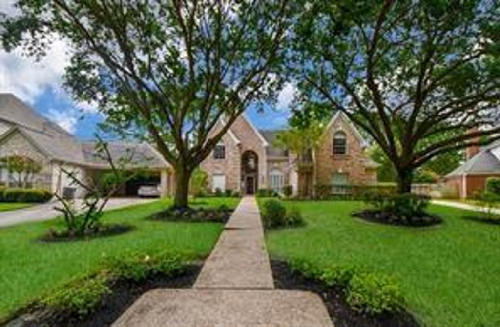 5206 Summer Snow Drive, Houston, TX 77041