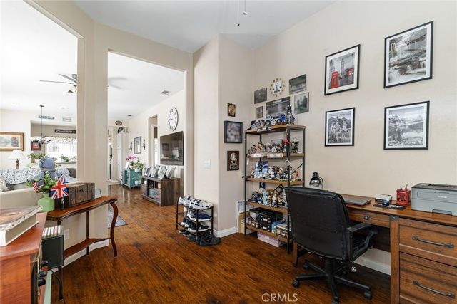 19493 Tor Hill, Apple Valley, CA 92308