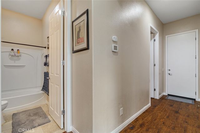 19493 Tor Hill, Apple Valley, CA 92308