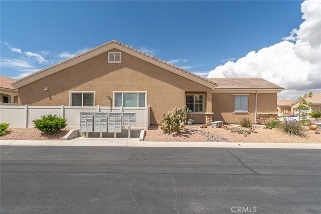 19493 Tor Hill, Apple Valley, CA 92308