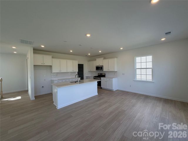 2087 Morning Gold Drive, Maiden, NC 28650