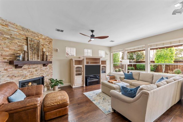 1410 Christine Drive, Allen, TX 75002