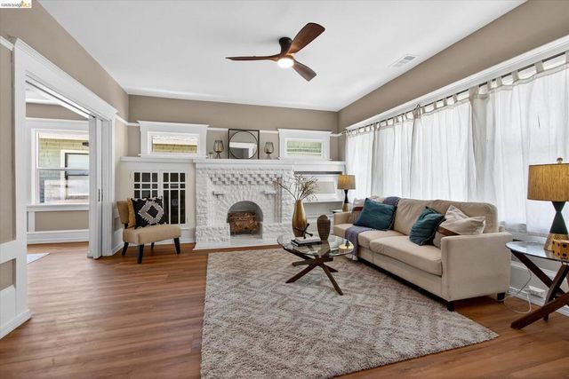 1538 Ashby Ave, Berkeley, CA 94703