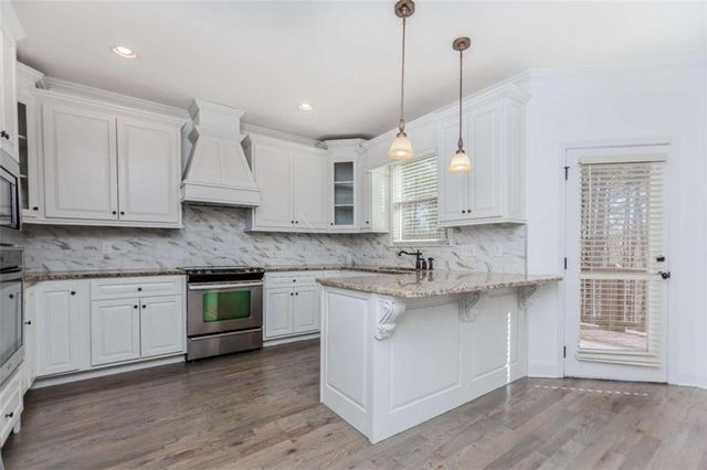 4234 Quail Creek Drive, Flowery Branch, GA 30542
