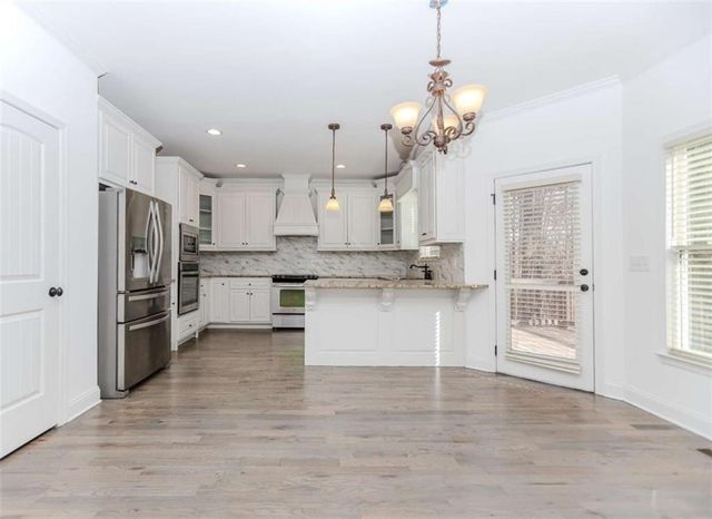 4234 Quail Creek Drive, Flowery Branch, GA 30542