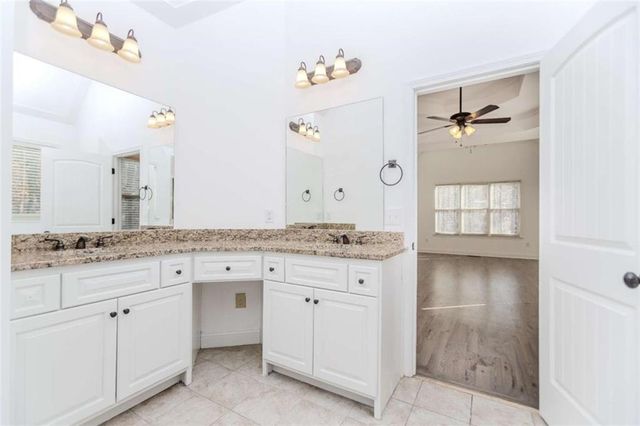 4234 Quail Creek Drive, Flowery Branch, GA 30542