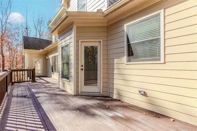 4234 Quail Creek Drive, Flowery Branch, GA 30542