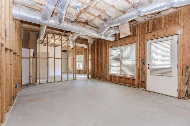 4234 Quail Creek Drive, Flowery Branch, GA 30542