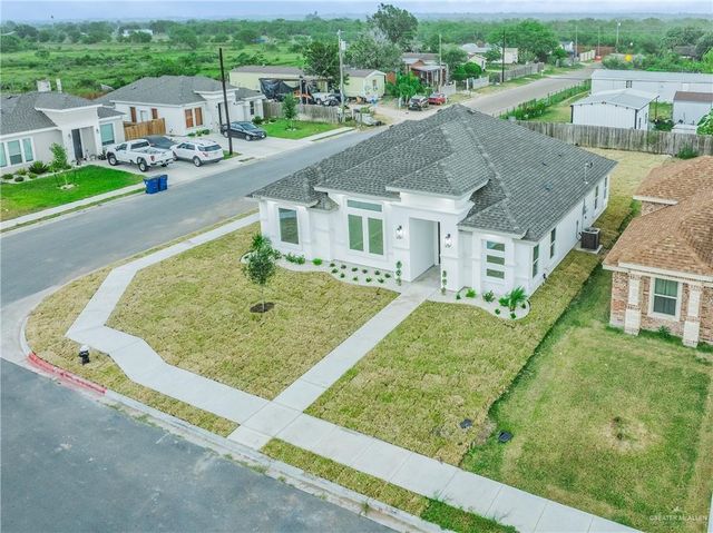 6514 N La Villita Street, Edinburg, TX 78542