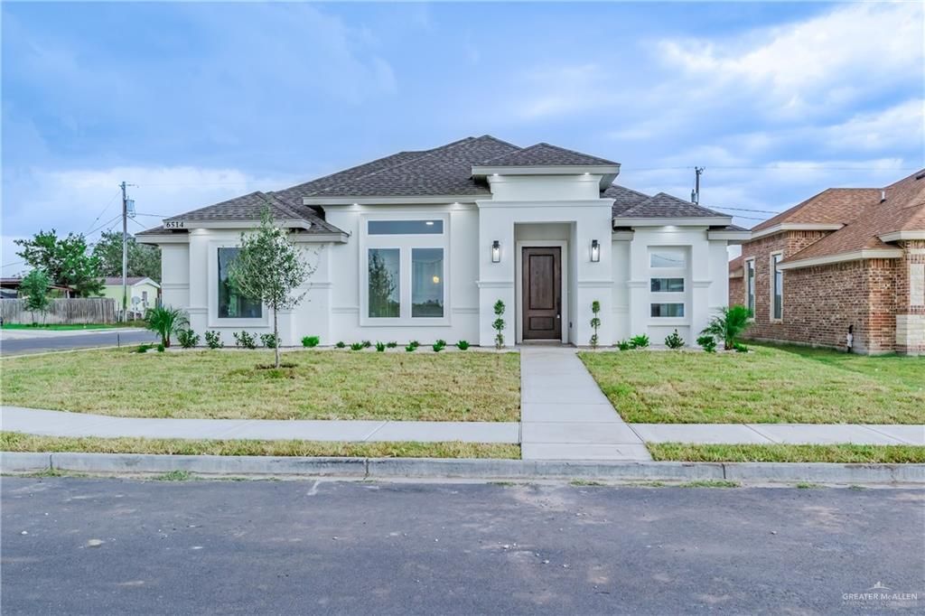 6514 N La Villita Street, Edinburg, TX 78542