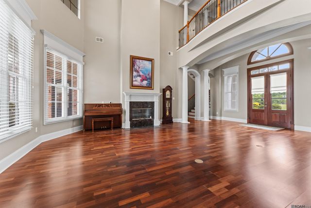 15425 Victory Hill Ct, Baton Rouge, LA 70810