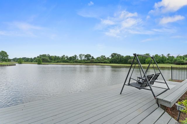 15425 Victory Hill Ct, Baton Rouge, LA 70810