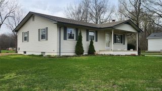 26250 Inkster Road, Huron Charter Township, MI 48134