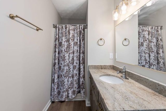 2566 Lamb Road, Smiths Station, AL 36877