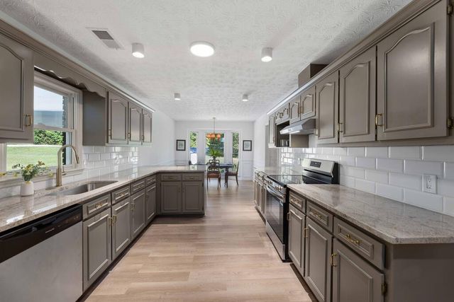 2566 Lamb Road, Smiths Station, AL 36877
