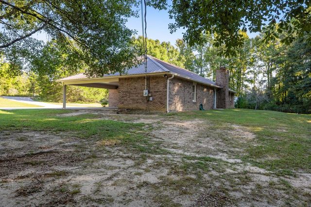2566 Lamb Road, Smiths Station, AL 36877