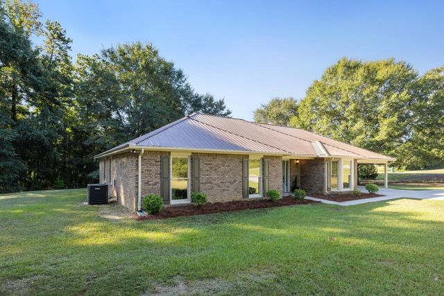 2566 Lamb Road, Smiths Station, AL 36877