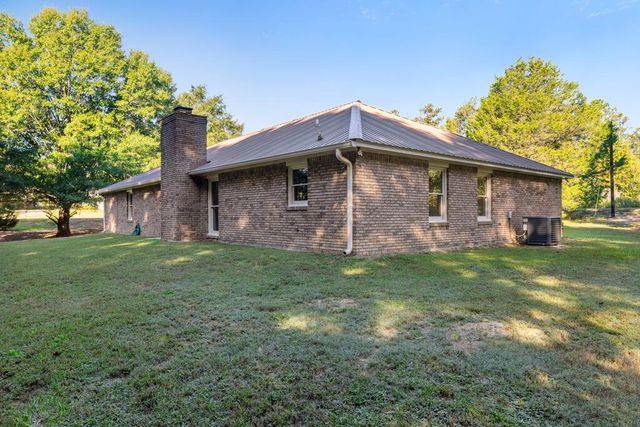 2566 Lamb Road, Smiths Station, AL 36877