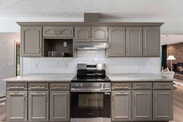 2566 Lamb Road, Smiths Station, AL 36877