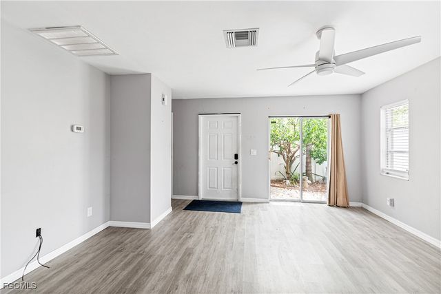 1031 SE 8th TER 2H, Cape Coral, FL 33990