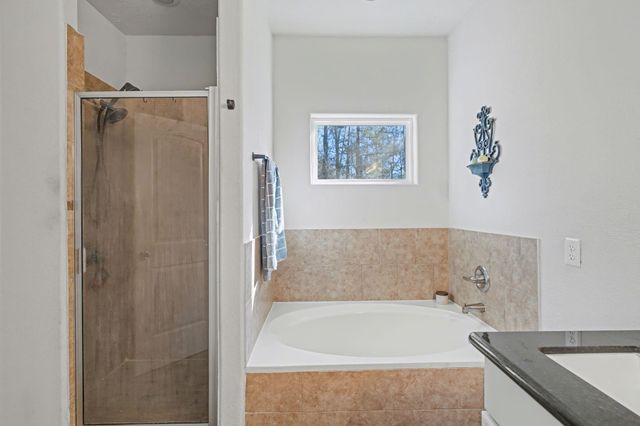 186 N Village Cove Loop, Livingston, TX 77351