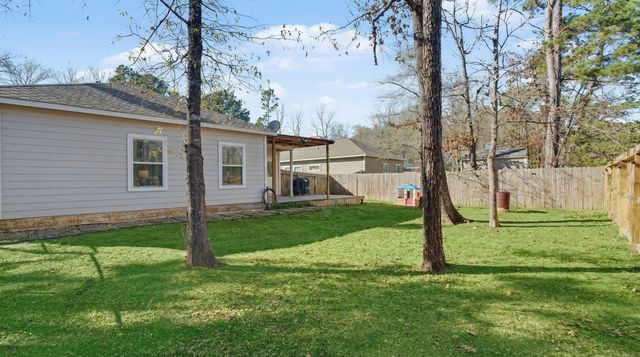 186 N Village Cove Loop, Livingston, TX 77351