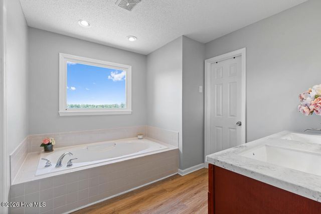 716 Larkspur Drive, Fayetteville, NC 28311