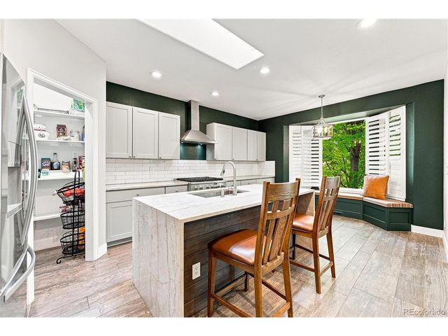 1658 Spring Water Pl, Littleton, CO 80129