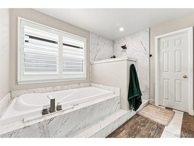 1658 Spring Water Pl, Littleton, CO 80129