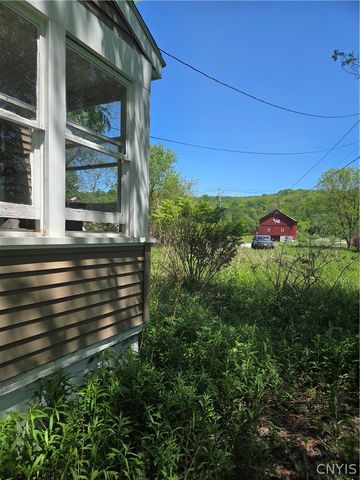 5575 State Route 28, Newport, NY 13416
