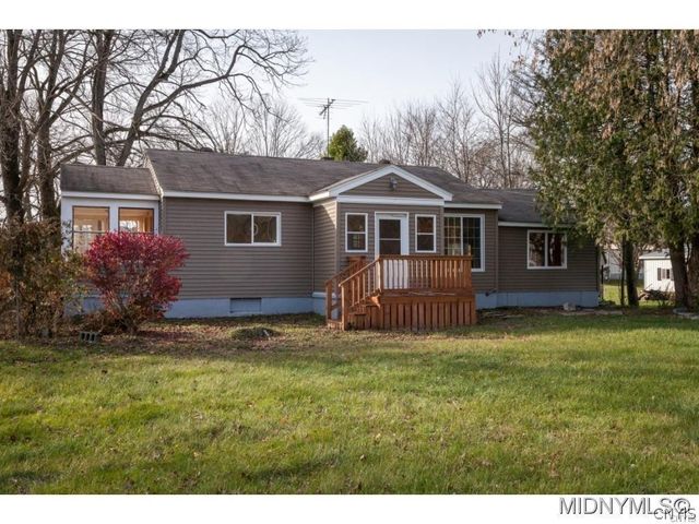 5575 State Route 28, Newport, NY 13416