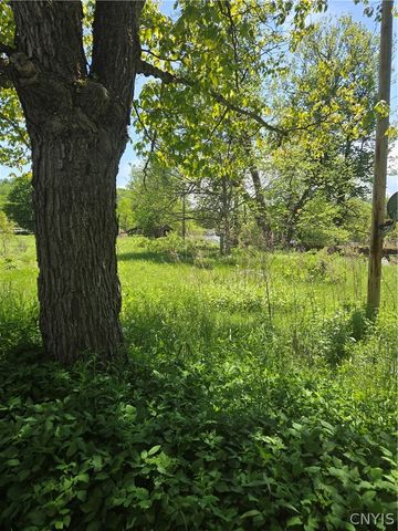 5575 State Route 28, Newport, NY 13416